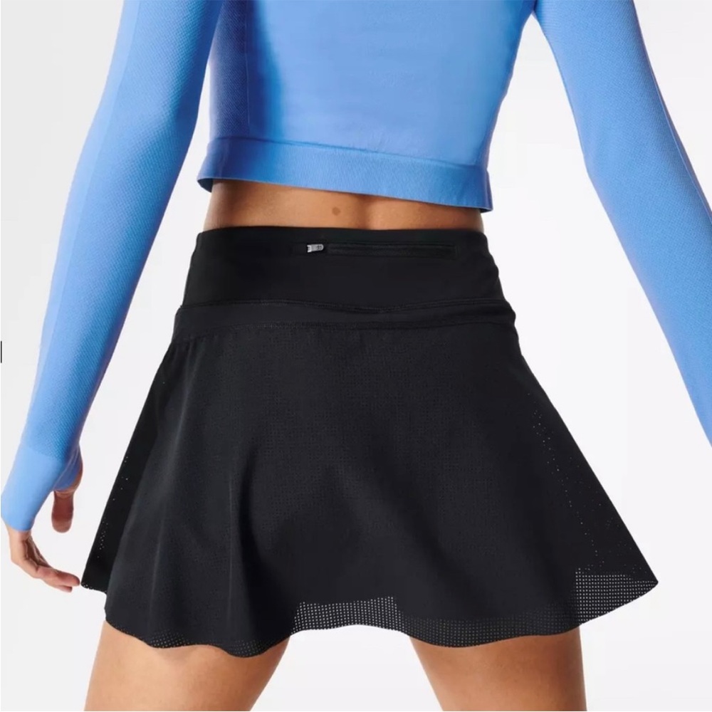 NWT Sweaty Betty Swift Skort Black, Size (XS)